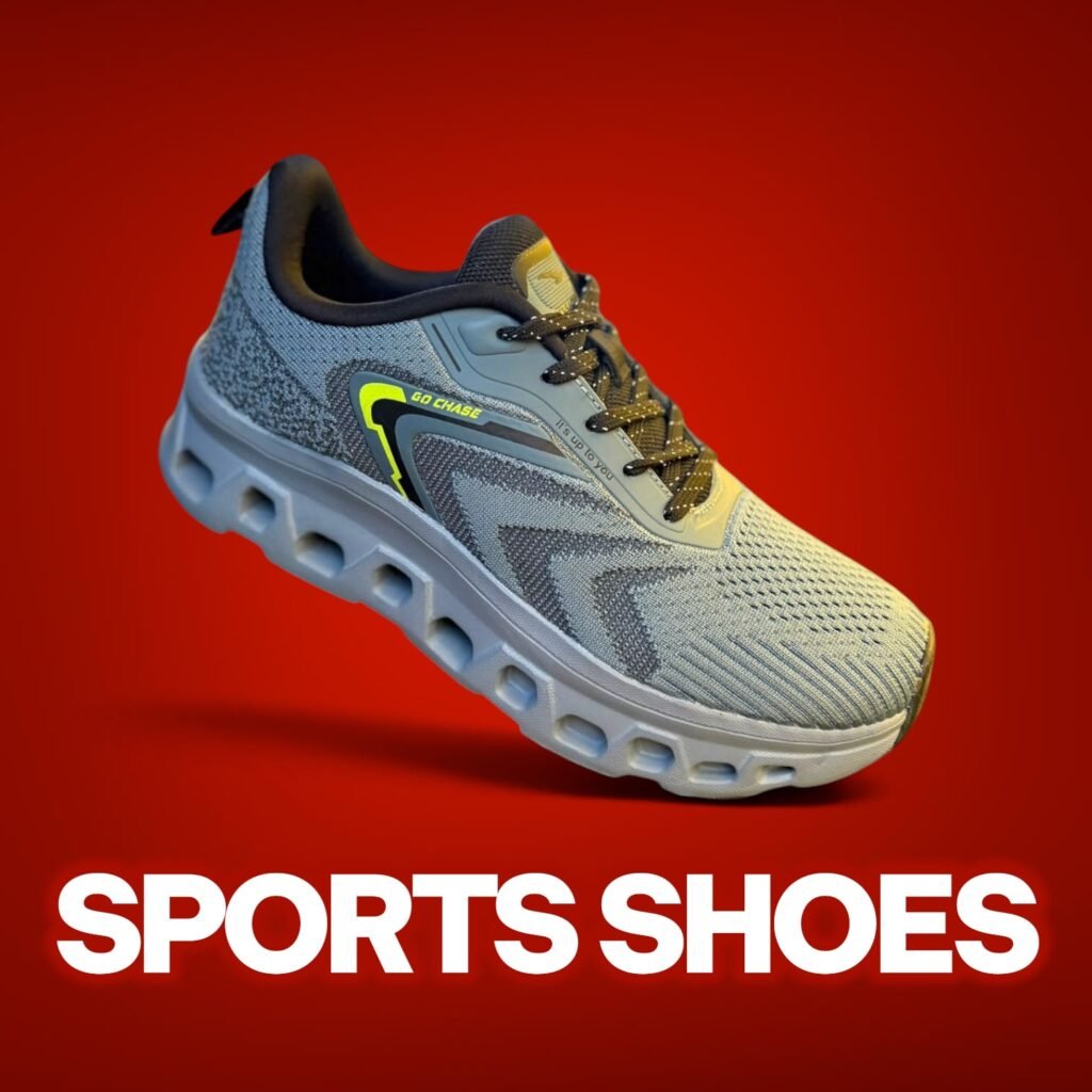 SPORTS SHOES